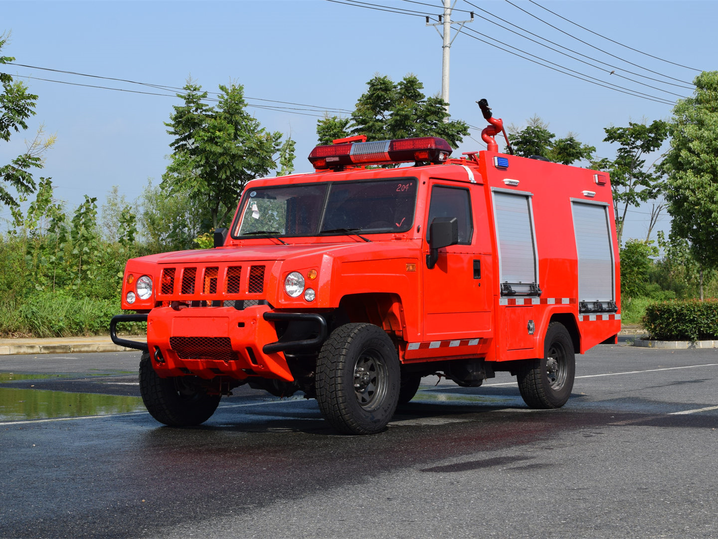 北汽勇士1吨水罐消防车